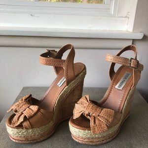 Steve Madden platform wedges